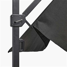 Easily movableusing handy levers and foot pedals