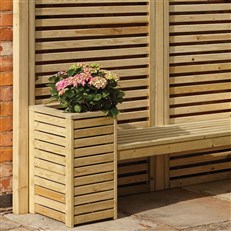 Two pre-assembled planters with liners
