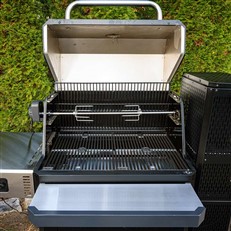 Gravity Series 560, 800 or 1050 Digital Charcoal Grill + Smoker