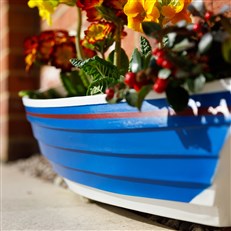 Nautical Blue Boat Wall Planter - Fibreglass Hanging Cobble Boat for Garden & Home Decor